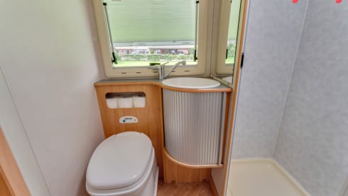 Jip  – Adria Camper from 2004 for 4p