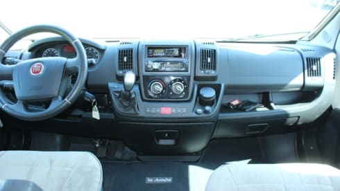 lastrada – 2-person Fiat camper van from 2013