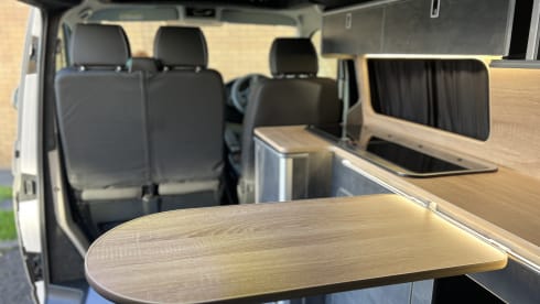 Doug – 4 berth 2019 Volkswagen Campervan
