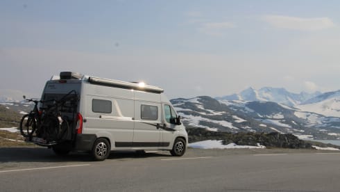 Knaus Boxstar Street 600 - 160 HP - with pop-up roof