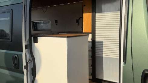 Hugo – Autarker und super ausgestatteter Camper Hugo
