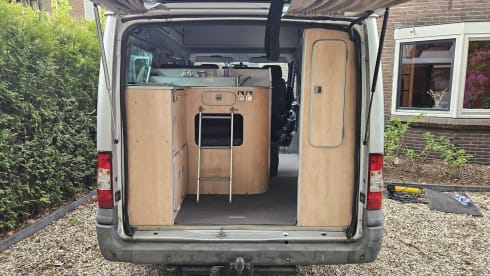 De Nugget – 4p Ford bus from 2008