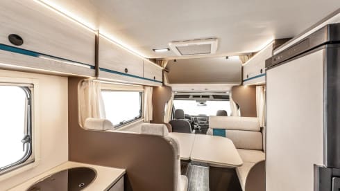 Big family fun  – 6p Rimor alcove from 2025