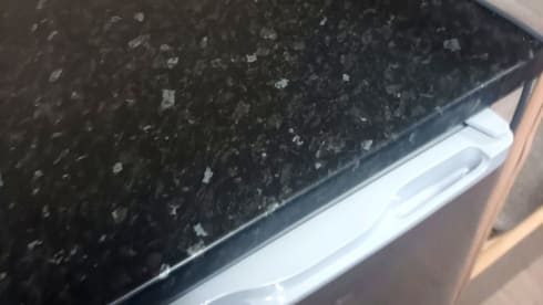 Rollerteam – Citroën-Wohnmobil mit 2 Schlafplätzen aus dem Jahr 2020