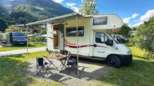 Rolli  – Rolli rolls :-)