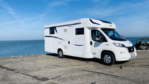 Louis – New, spacious 4-person mobile home