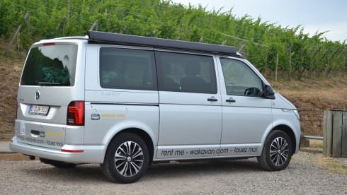 Cali-Waka – 4pers. 2023 Volkswagen California Coast Van