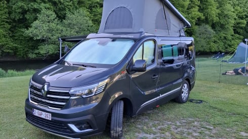Patchke – 4p Bustner campervan, automatic