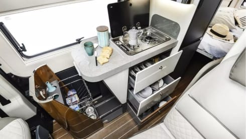Beautiful Mobilvetta Admiral 6.5 (Sunflower)