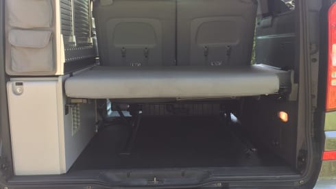 Super Luxe Mercedes Westfalia Camper 