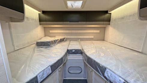 Skye – 4 berth Automatic Chausson 777GA Ultimate