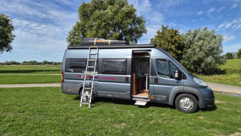 Fiat Adria Twin 640 buscamper  – Zweisitziger Fiat-Bus aus dem Jahr 2011