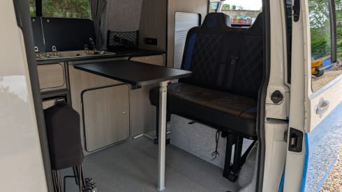 Victor – 4 berth Volkswagen campervan from 2017