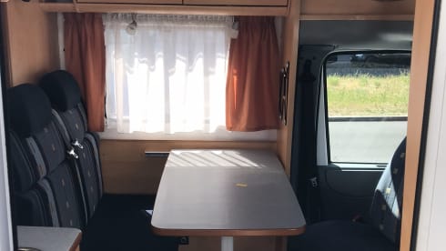 Rollcasa – Semi-integrated motorhome