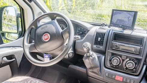 2p Fiat bus from 2017