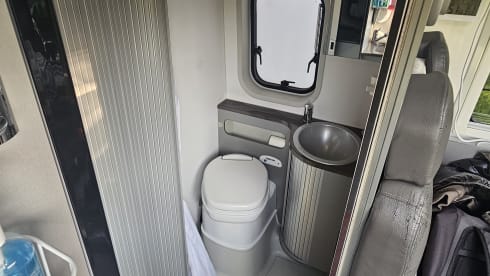 2p Adria Mobil bus from 2013