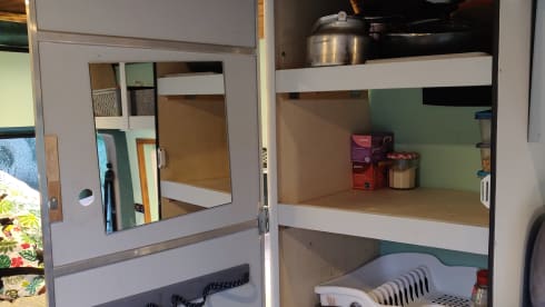 De Reizende Levensgenieter – Nice Fiat camper bus for 2-4 people
