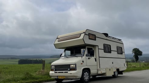 5p Fiat alcove from 1986