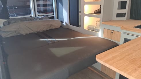 Cornelus  – 4-seater Volkswagen bus from 2017