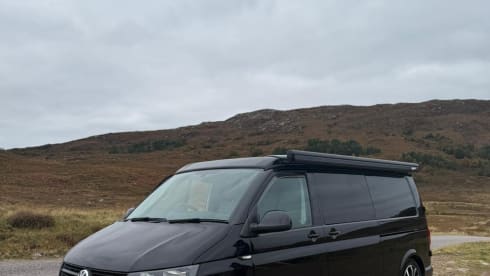 Wild Wanderer – 4 berth VW T6.1 - Insurance Included