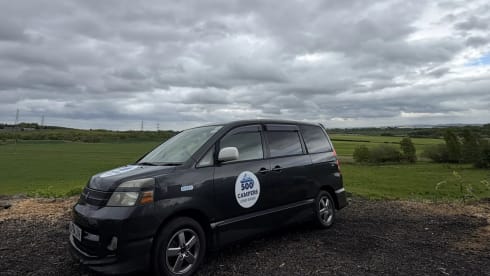 Dizzy – Camping-car Toyota 2 places de 2004