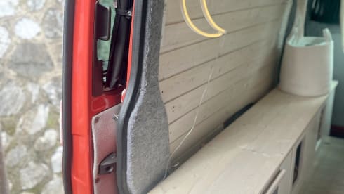 Twinkie – ✨On an adventure in a van✨