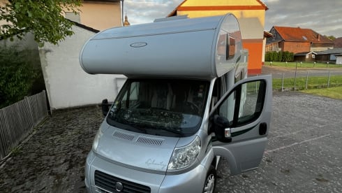 Mannitwou – LMC Liberty Breezer 698