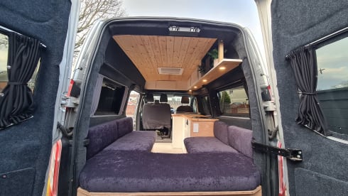 Daisy – High top ford transit campervan 