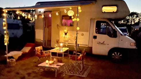 Coby Dethleff – Boho house on wheels