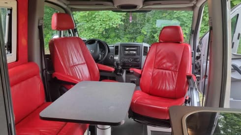 2p Mercedes-Benz all comfort also off-grid 