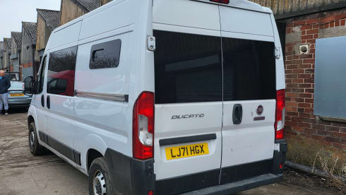 Wayne – 2 berth Fiat campervan from 2021
