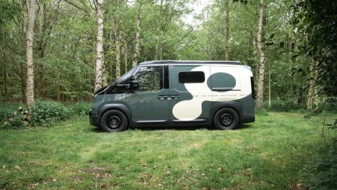 Outbeing  – Camping-car 2 places, autre modèle à partir de 2026