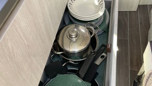 Fiat Livingstone Duo XL with electric lifting bed (3 sleeping places)