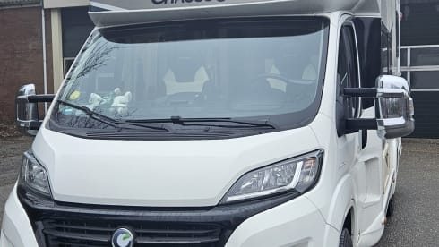 727ga – 5p Chausson semi-integrated uit 2016