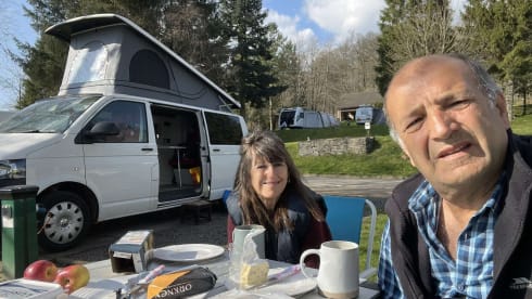 Morag – 4 berth VW T5 CAMPERVAN LWB 2014 ( EDINBURGH PICK UP)