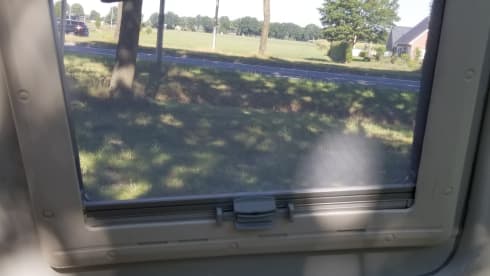 Sunny!  – Luxury VW T5 Camper