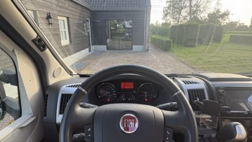 Ons Hotel op wielen – 2p Adria coral s 600 sl Mobil from 2018