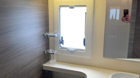 Super nice and luxurious Mc Louis Carat camper