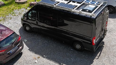 Serenity – 2p Peugeot Boxer L3H2 Volledig Uitgerust