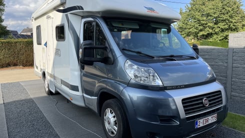 M&M – 6p Fiat semi-integrated uit 2010