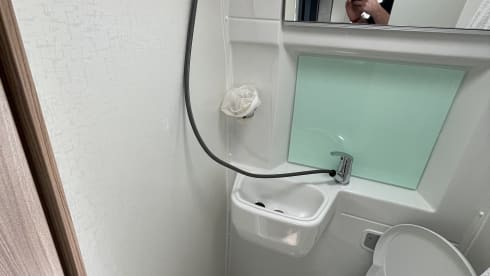 The Catbus  – 4 Berth Swift Select 184 (2017)