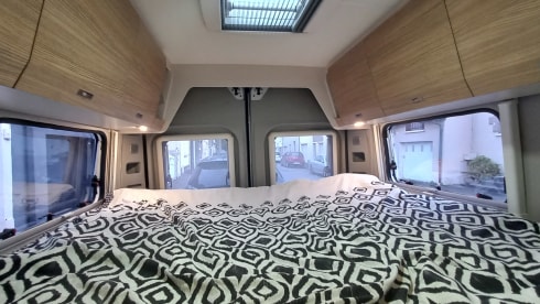 Bob – MAXIVAN KNAUS BOXLIFE 4 Real beds / 2 interior bedrooms