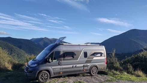 Adriaan – Adria Twin