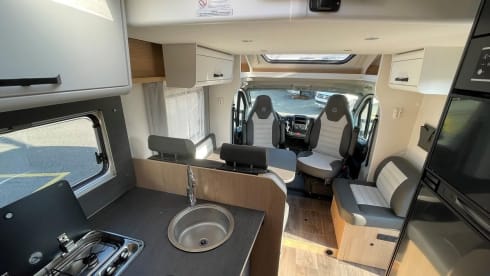Sunlight T680 Adventure