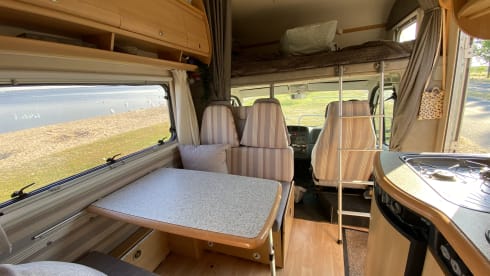 Last minute deal: Super complete Ducato Globetrotter