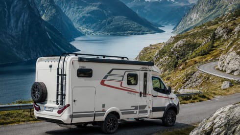 Beyond Roads – 2p Hymer semi-intégré à partir de 2026