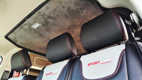 Wallace – High Spec 4 berth VW T6 Camper in Derbyshire