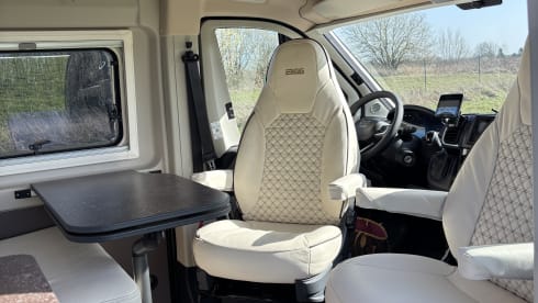 Burstner B66 600 C AUTOMAAT