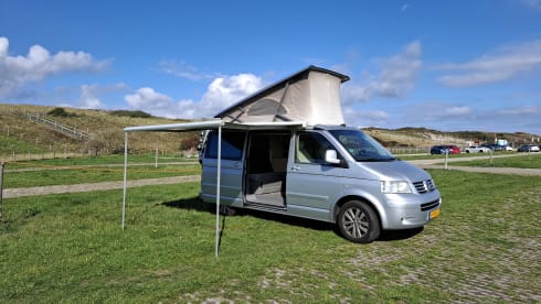 Lizzy – 4p Volkswagen bus from 2007