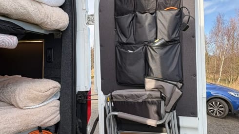 Yeti – 4 berth 2017 Ford Transit Mk8 Off Grid Camper Van